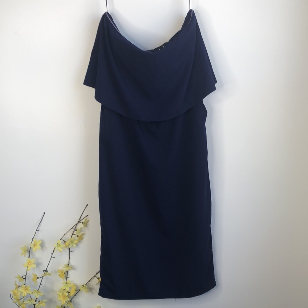 Lulu’s Lots of Love navy blue strapless dress - Picture 2 of 8